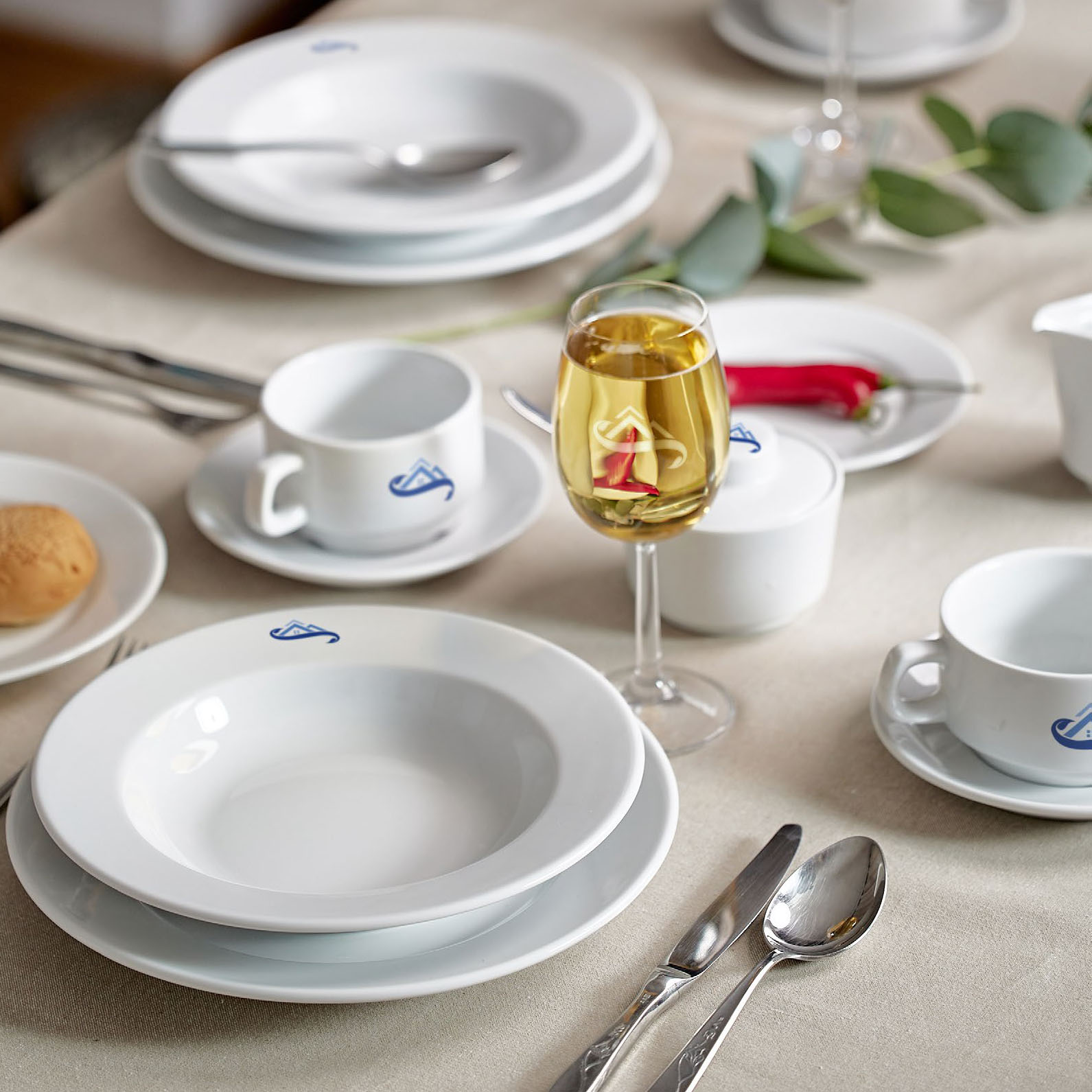 HoReCa zastawa stołowa z nadrukiem dla restauracji